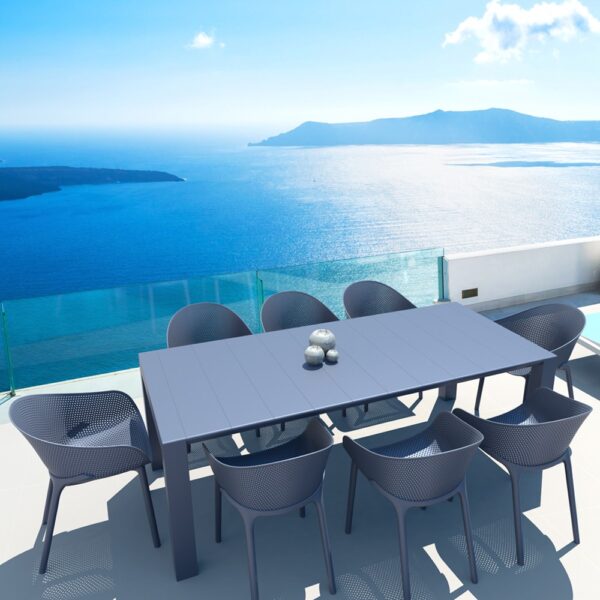 Vegas table
