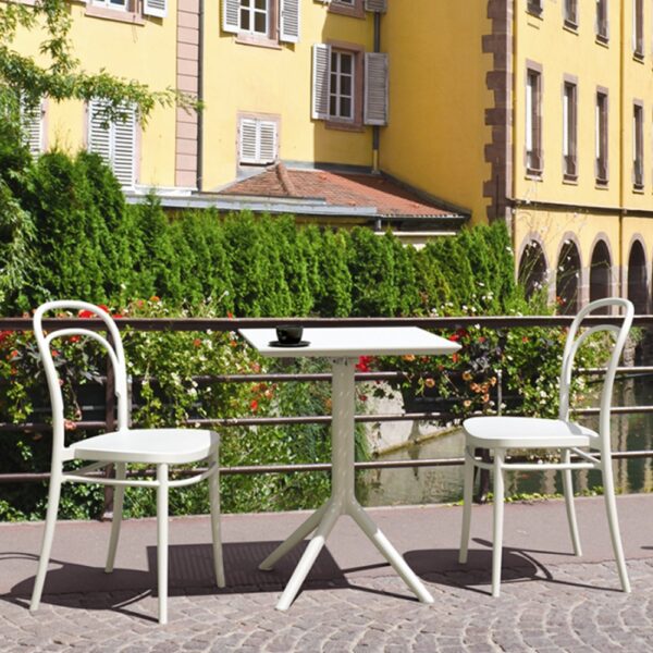 MARIE Chair