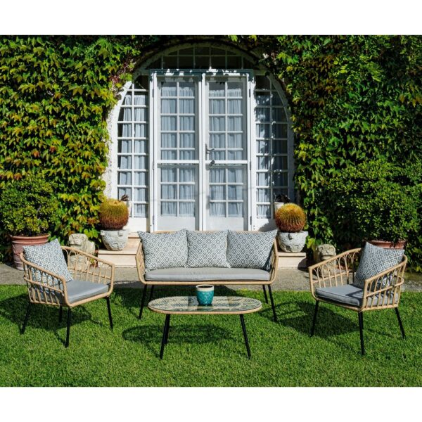 BRUSSELS living room